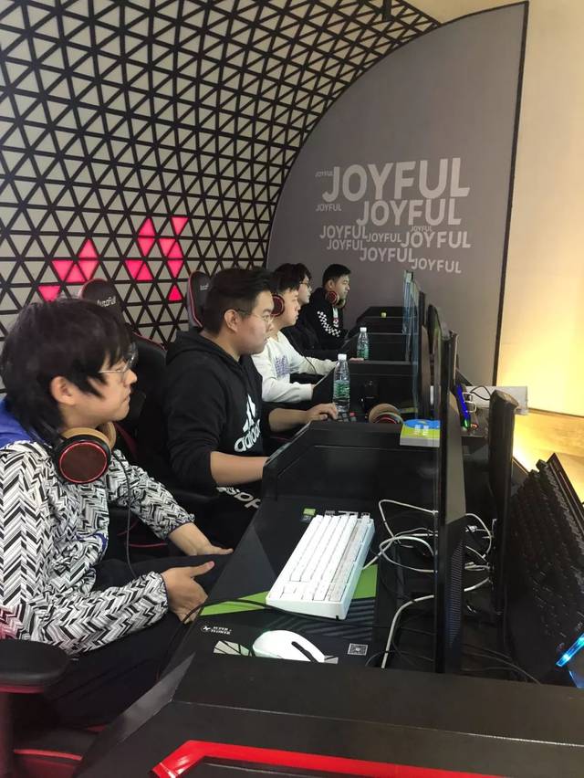 的比赛会更 的比赛会更