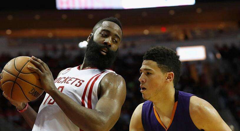 中全力拼搏 中全力拼搏